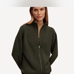 Varley NWT Sz L Olive Green Women's Zip-Front Jacket